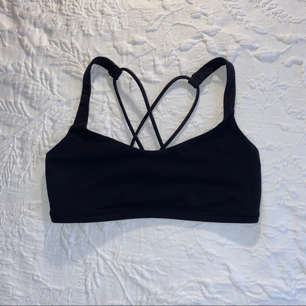 Lululemon Free To Be Bra
